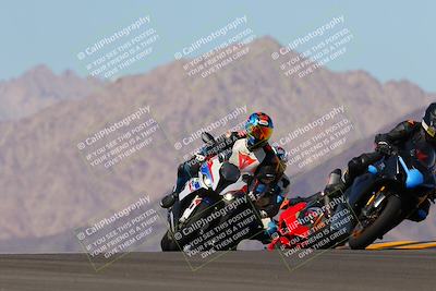 media/Oct-09-2022-SoCal Trackdays (Sun) [[95640aeeb6]]/Turn 9 (1pm)/